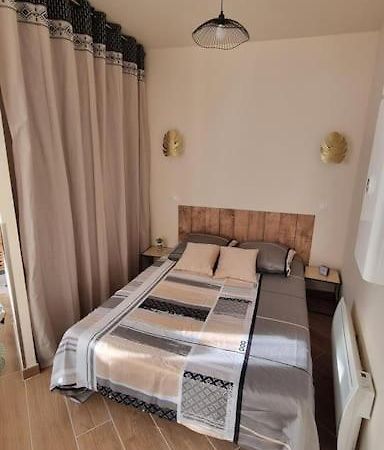 Studio Refait A Neuf Classe 3 Etoiles Châtel-Guyon Extérieur photo