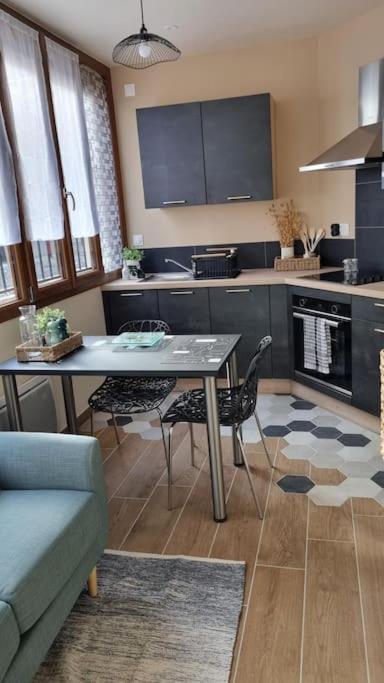 Studio Refait A Neuf Classe 3 Etoiles Châtel-Guyon Extérieur photo